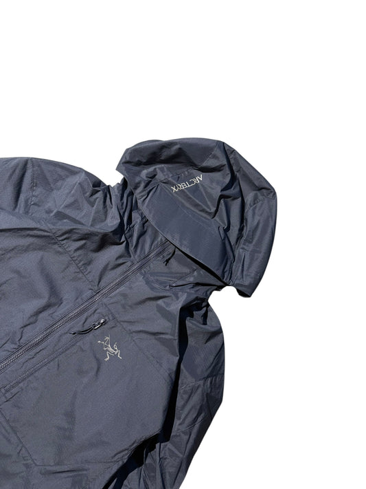 Arcteryx Squamish Windbreaker