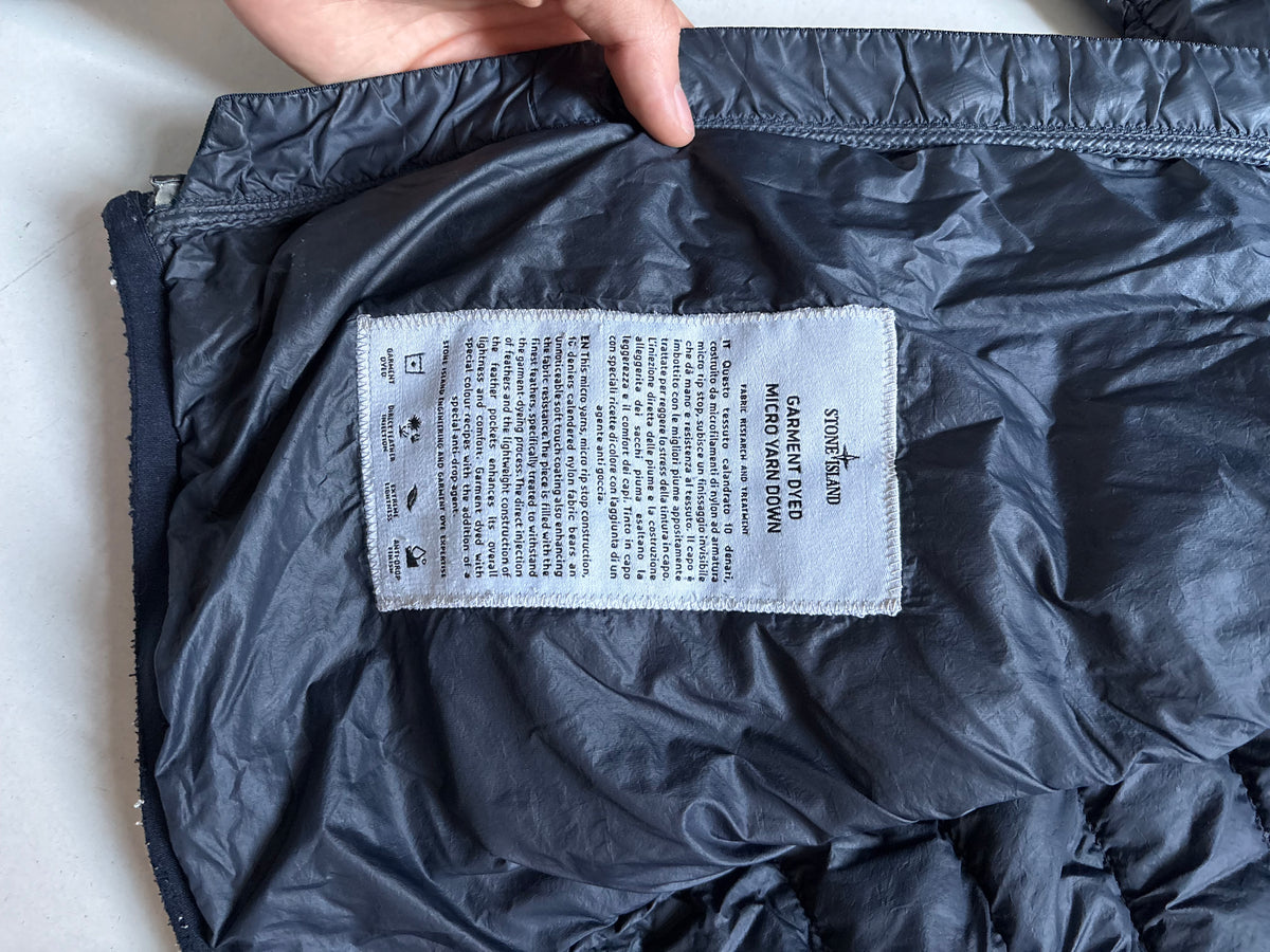 Stone Island Puffer Jacket (M)