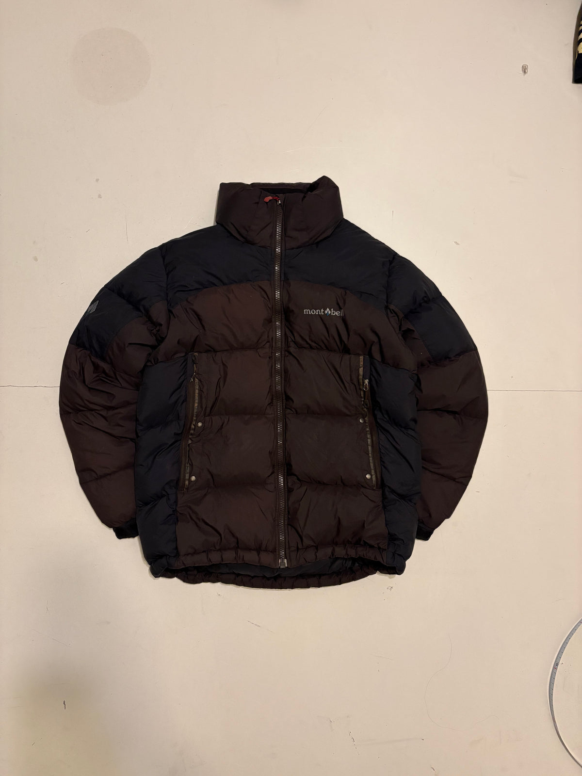 Montbell Puffer Jacket   (M)