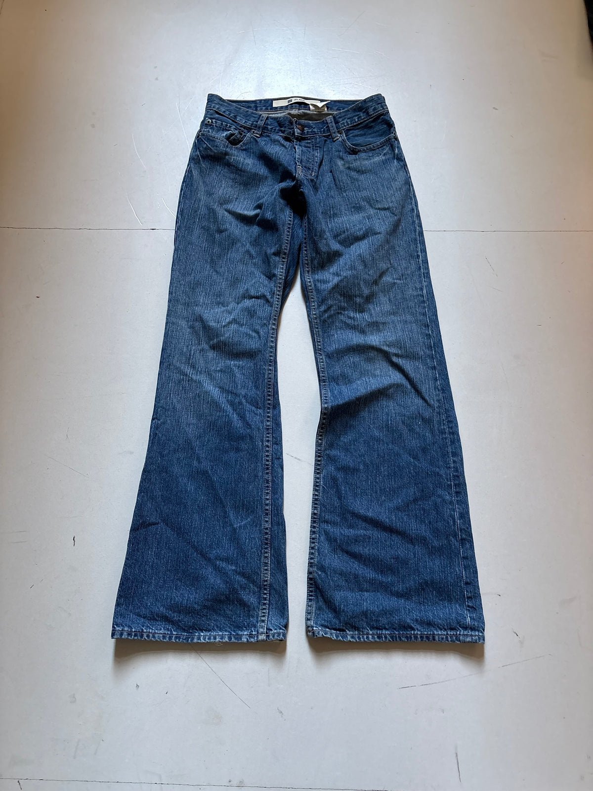 GAP Flared/Bootcut Jeans (28/30)
