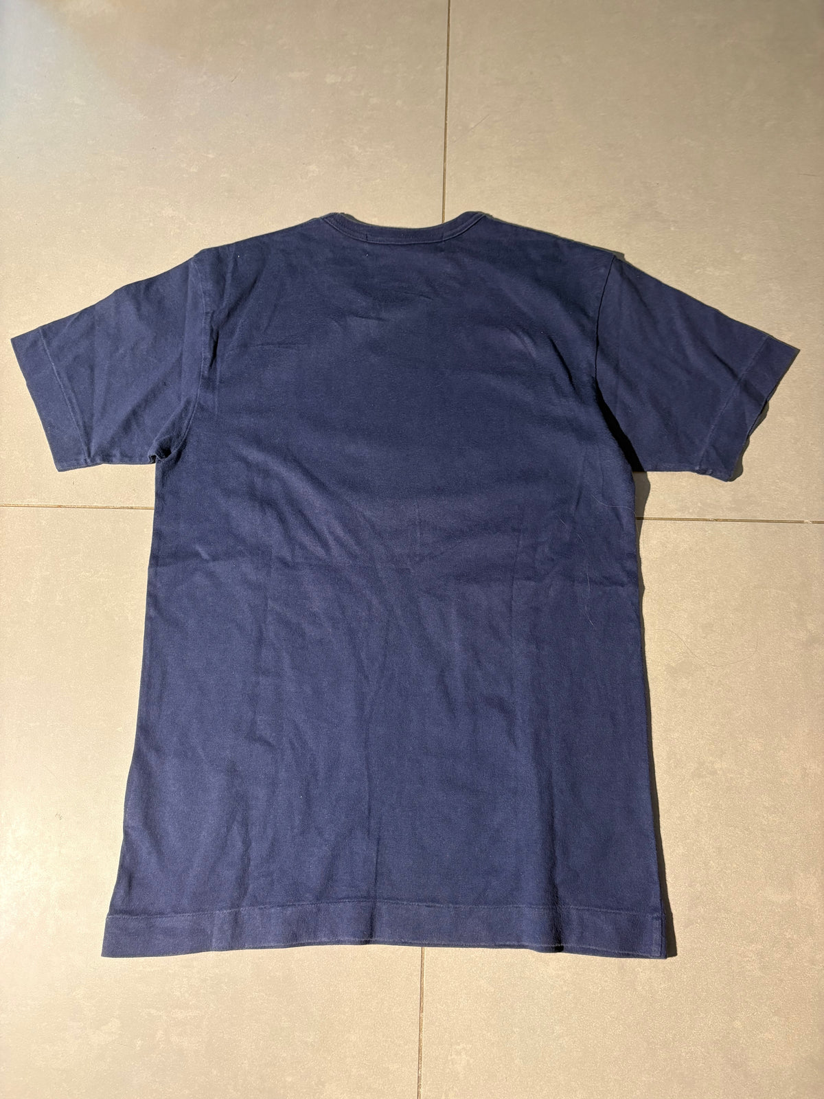 Comme des Garçons T-Shirt  (M-L)