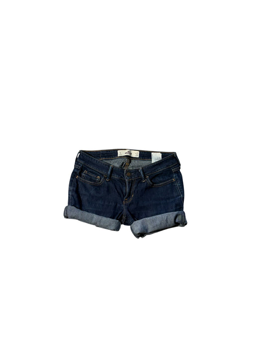Hollister Shorts (W26)