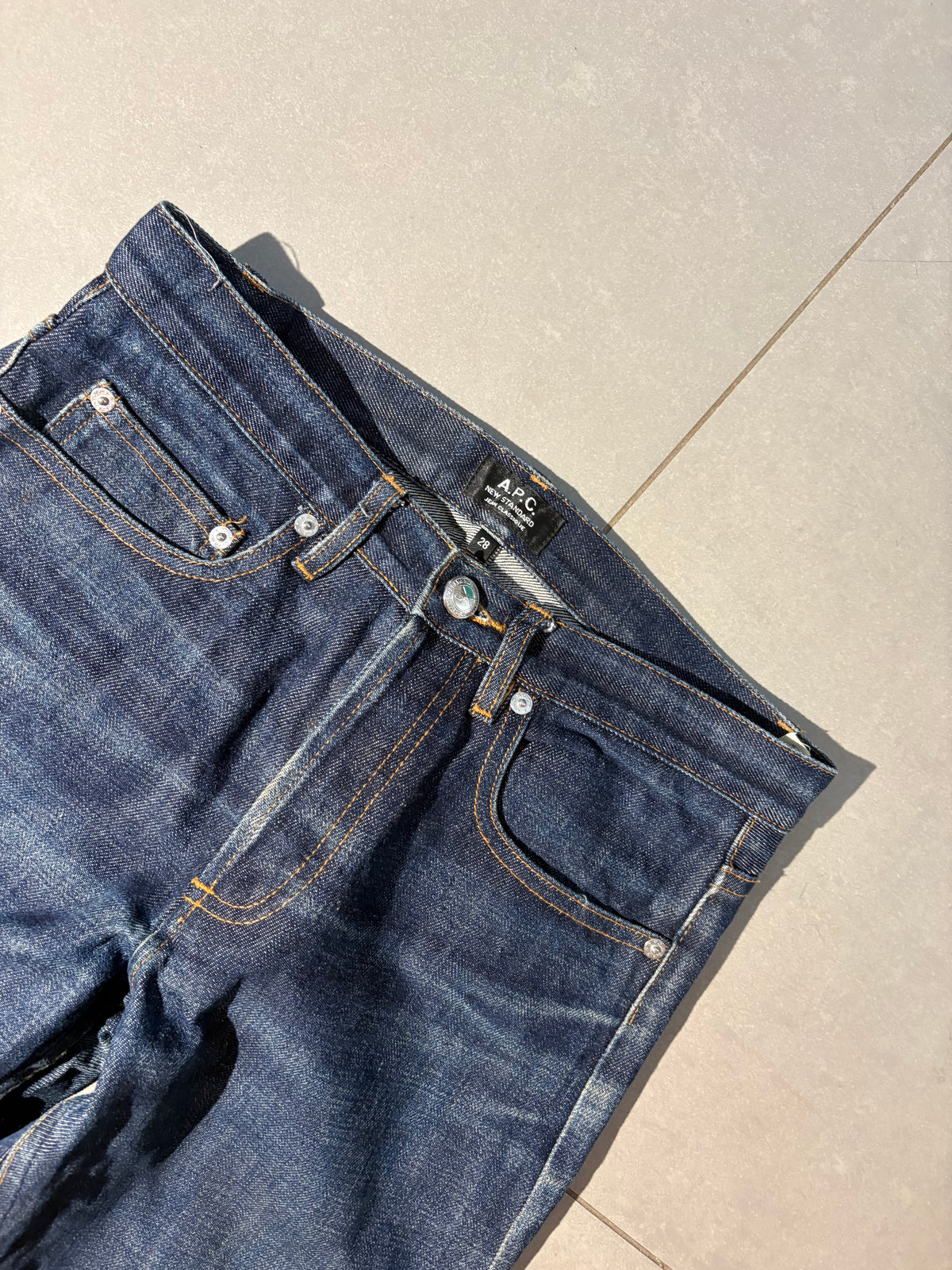 A.P.C. Raw Selvedge denim (27/30)