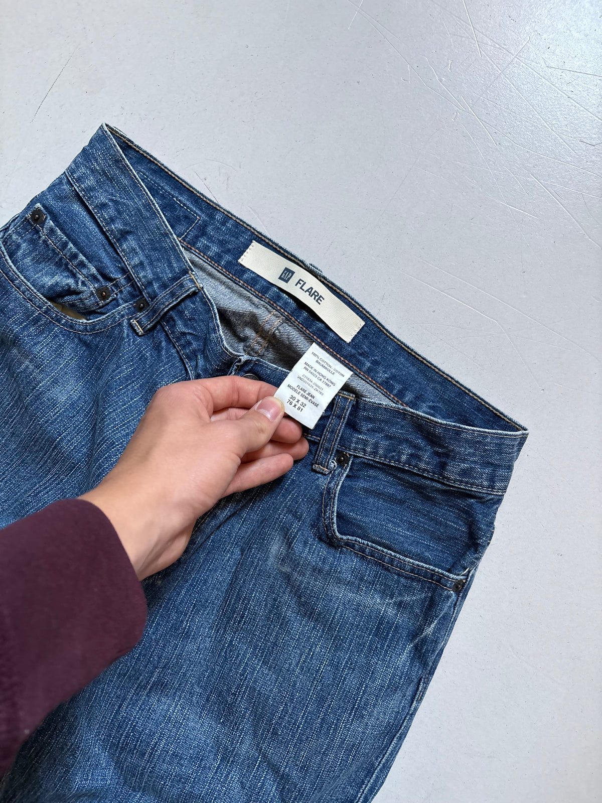 GAP Flared/Bootcut Jeans (28/30)