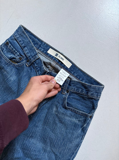 GAP Flared/Bootcut Jeans (28/30)