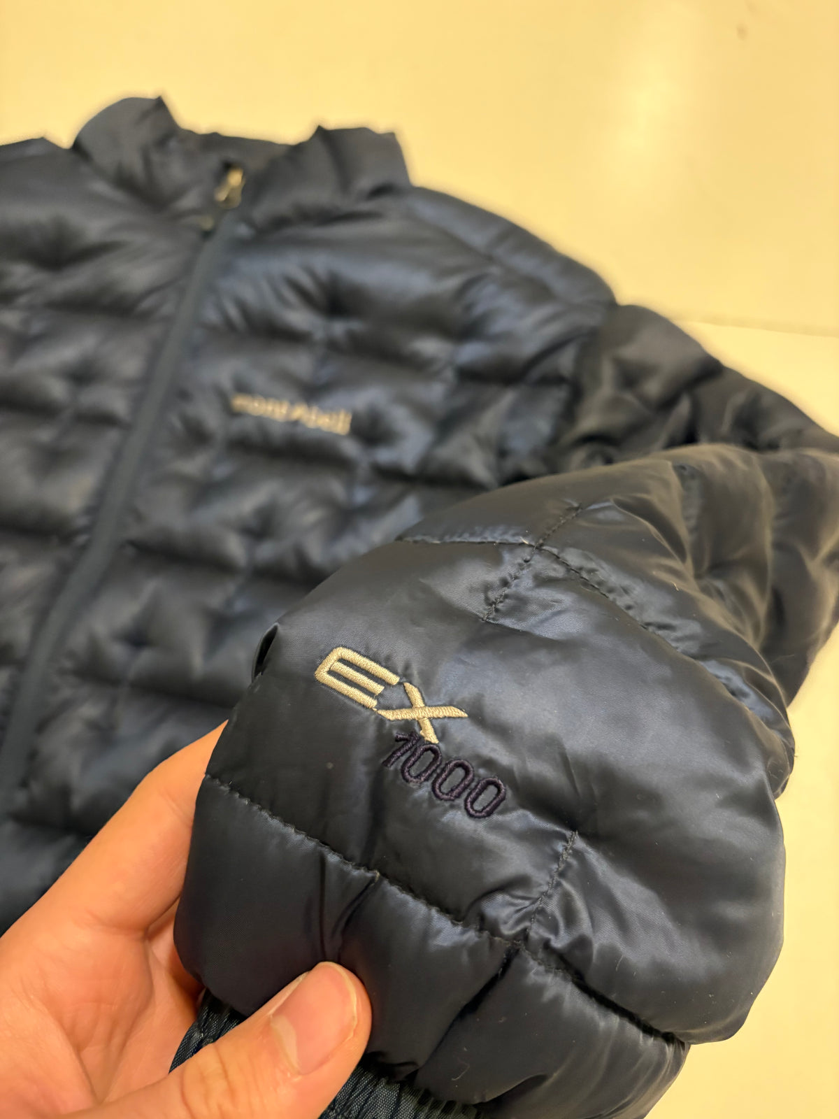 Montbell Puffer Jacket (L)
