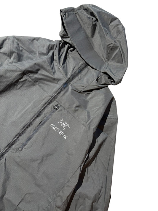 Arcteryx Squamish Windbreaker