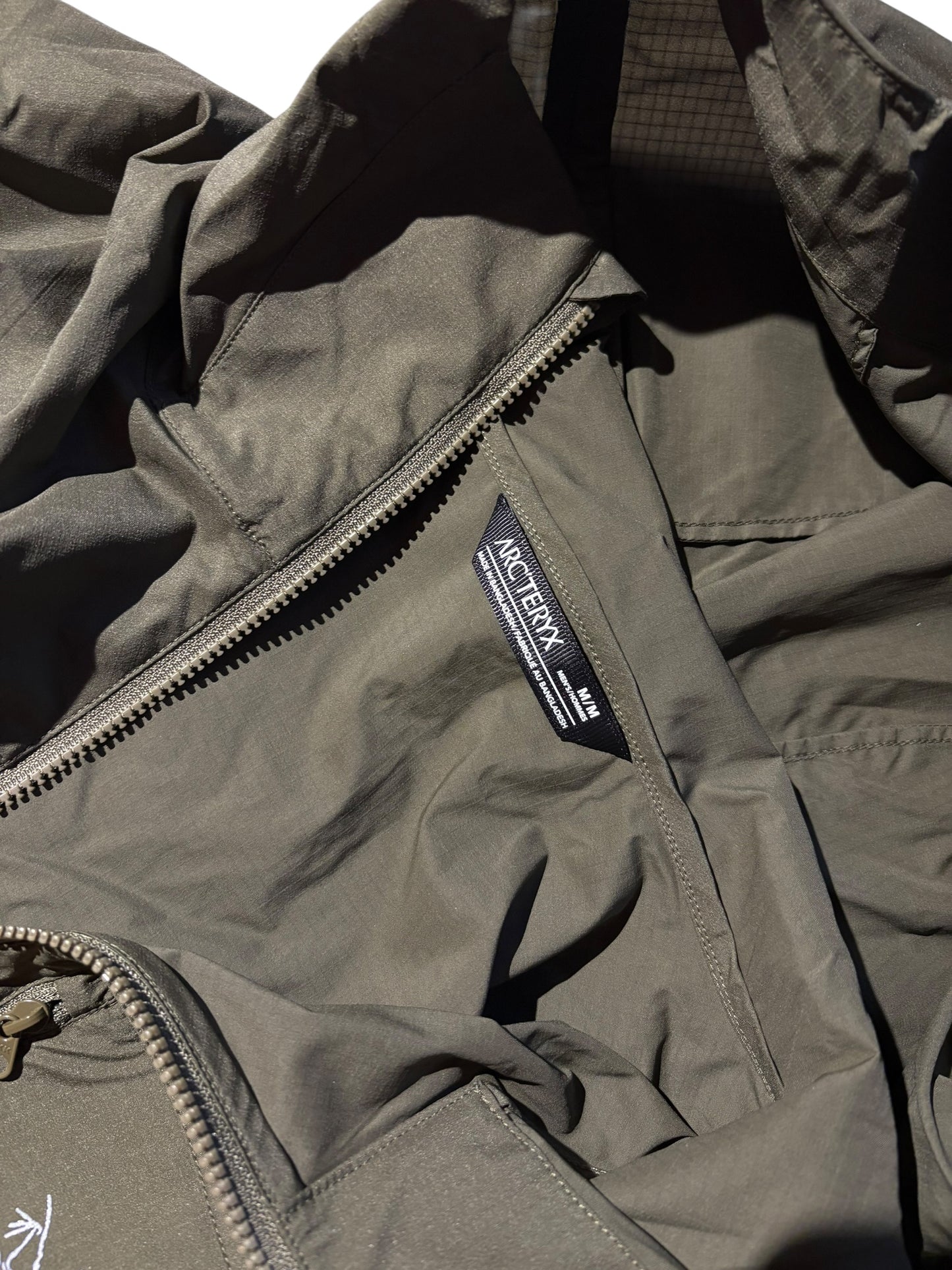 Arcteryx Squamish Windbreaker