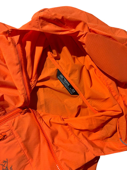 Arcteryx Squamish Windbreaker